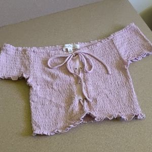 Off the shoulder, good as new, crop top!